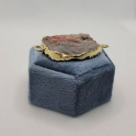 UNBRANDED Druzy Pendant - Picture 2 of 4